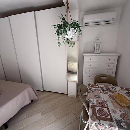 Fantasy House Ischia Hotel Forio di Ischia Екстериор снимка
